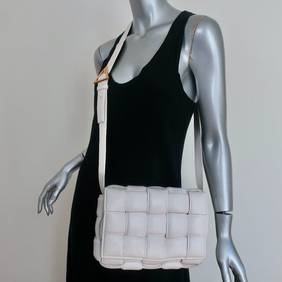 Bottega Veneta Handbags - BOTTEGA VENETA PADDED CASSETTE BAG WHITE LEATHER SMALL CROSSBODY